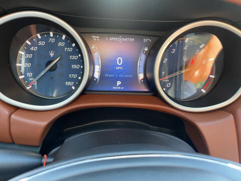 2015 Maserati Ghibli