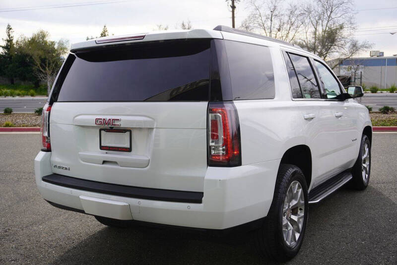 2017 GMC Yukon SLT