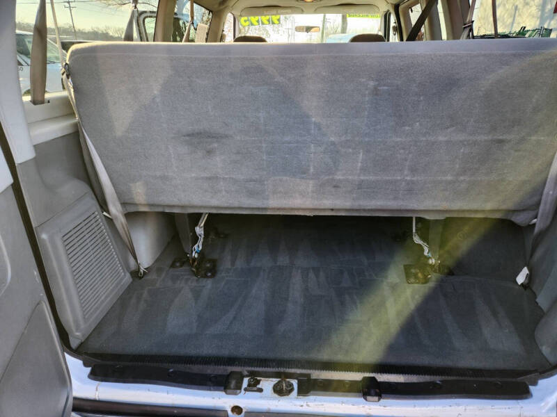 2007 Ford E-Series E-350 SD XLT