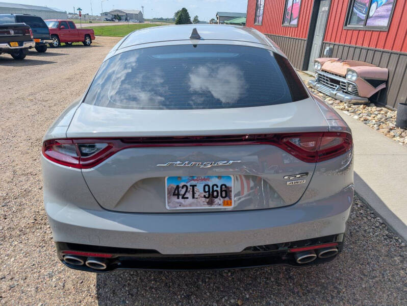 2021 Kia Stinger GT-Line