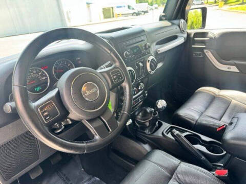 2011 Jeep Wrangler Sahara