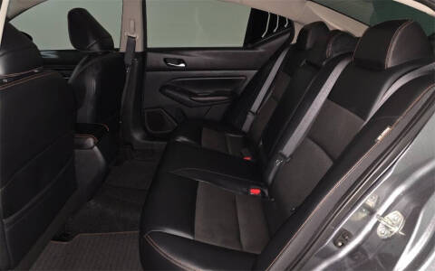 2020 Nissan Altima 2.5 SR