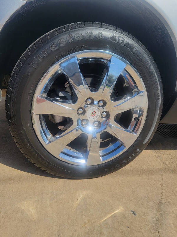 2011 Cadillac SRX Performance Collection