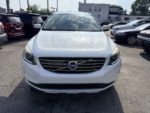 2016 Volvo XC60 T5 Drive-E Platinum