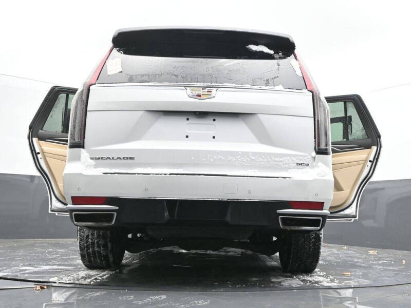 2023 Cadillac Escalade Premium Luxury