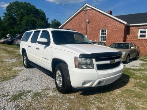 2008 Chevrolet Suburban for sale at RJ Cars & Trucks LLC in Clayton NC