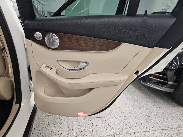 2020 Mercedes-Benz GLC GLC 300 4MATIC