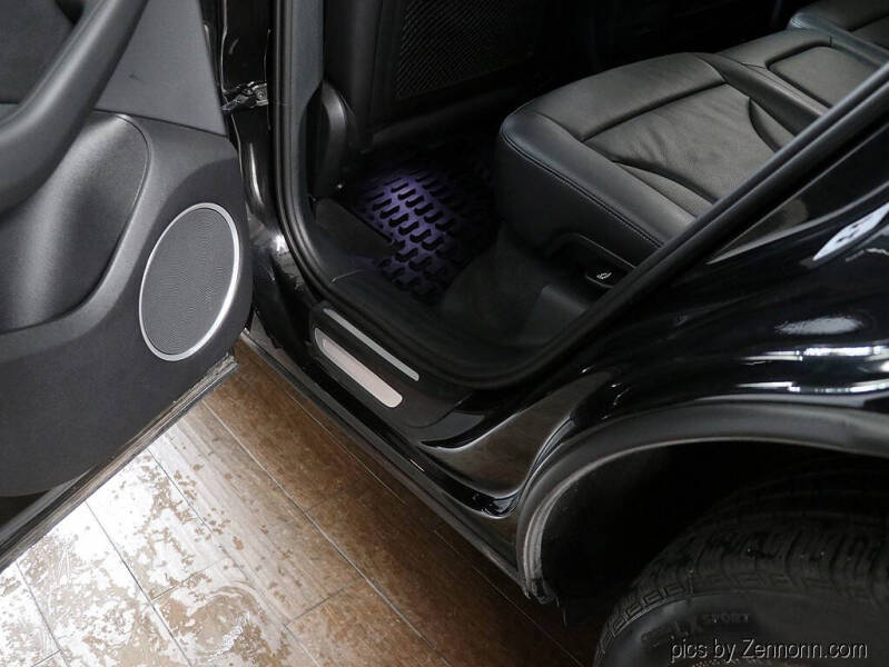 2017 Audi Q5 2.0T quattro Premium Plus