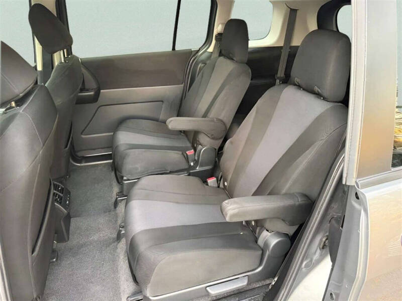 2015 Mazda MAZDA5 Sport