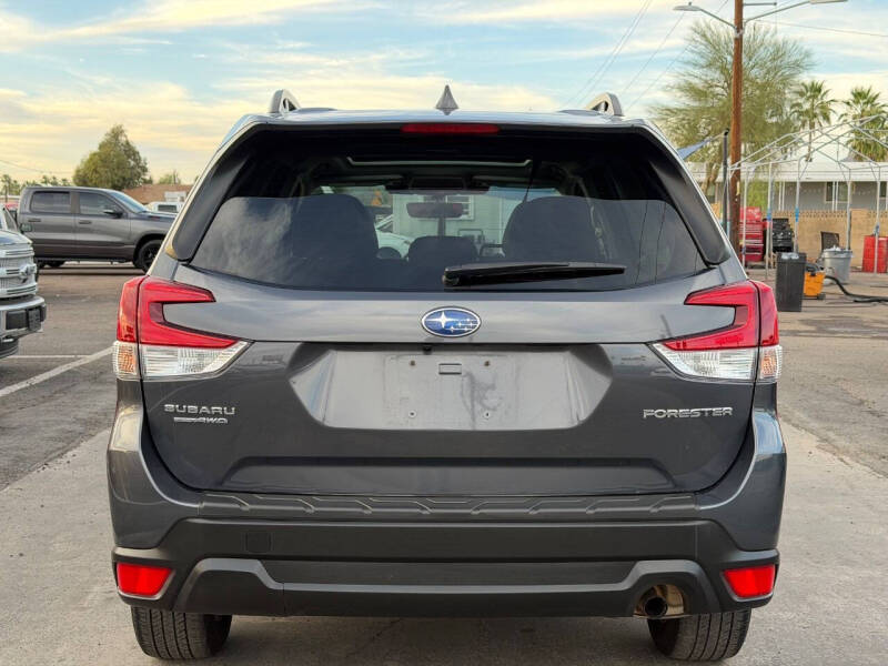 2022 Subaru Forester Premium
