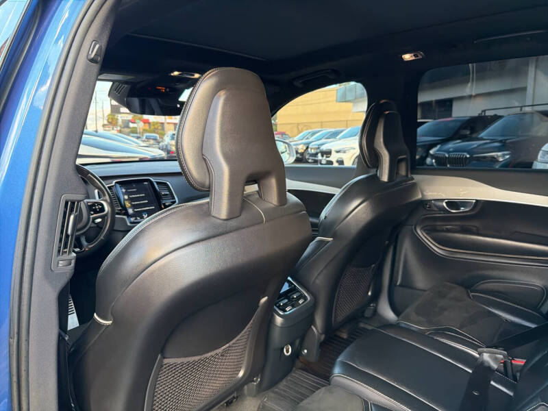 2018 Volvo XC90 T6 R-Design