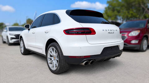 2017 Porsche Macan S
