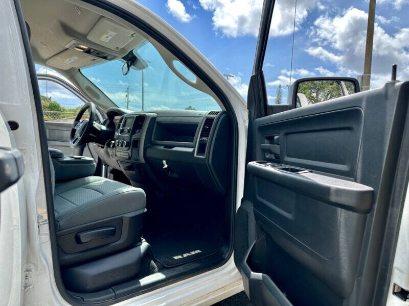 2019 RAM 1500 Classic  - $24,995