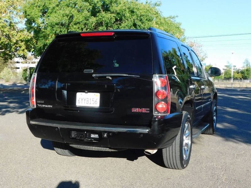 2012 GMC Yukon Denali