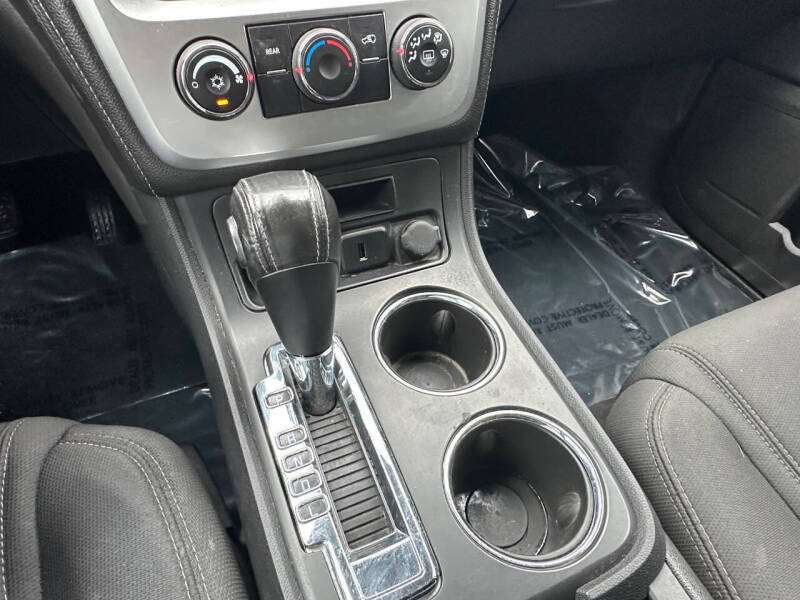 2015 GMC Acadia SLE-1