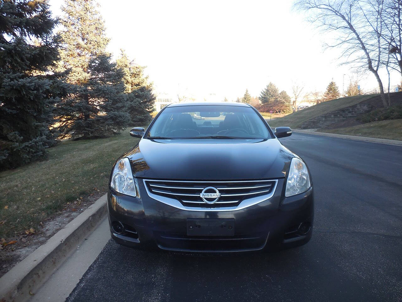 2010 Nissan Altima for sale at Genuine Motors in Schaumburg, IL