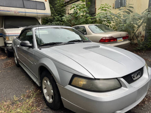 2001 Ford Mustang