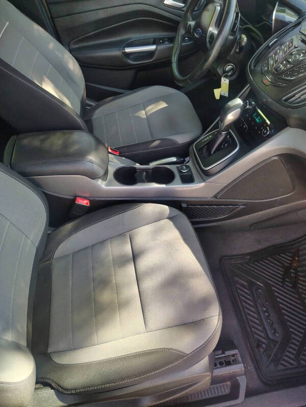 2014 Ford C-MAX Hybrid SE