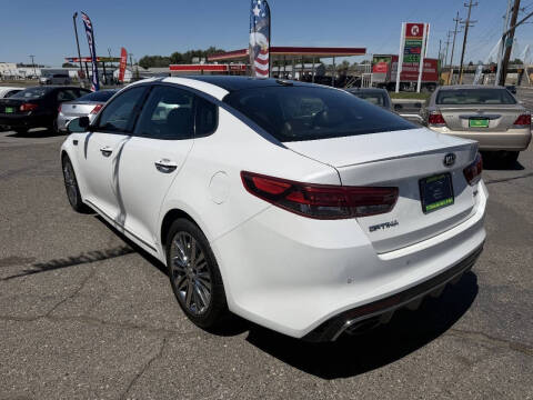 2016 Kia Optima SXL Turbo