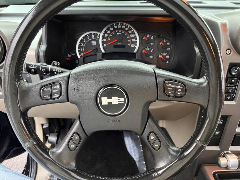 2004 HUMMER H2