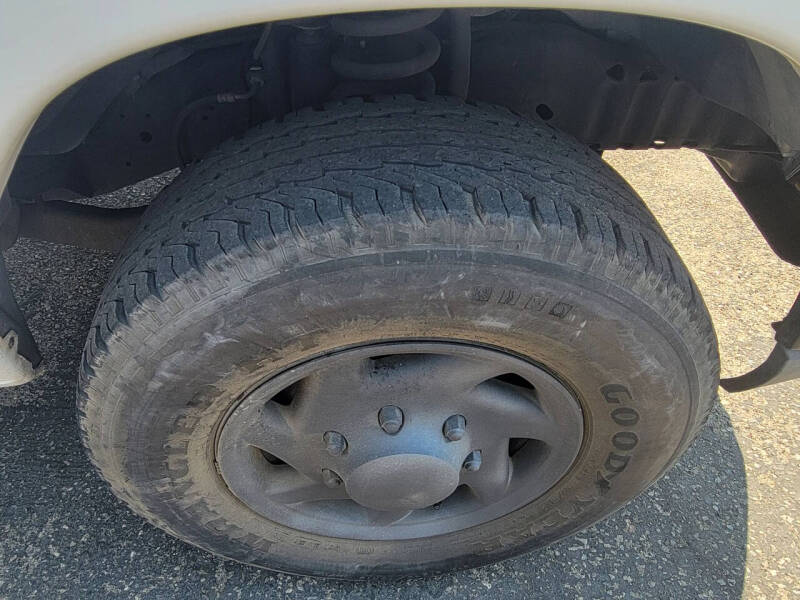 2011 Ford E-Series E-250