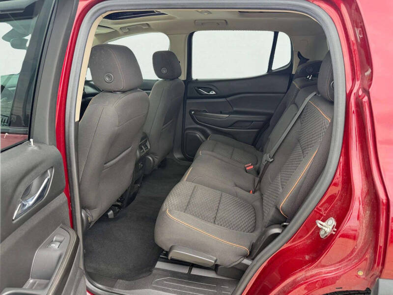 2017 GMC Acadia SLE-2