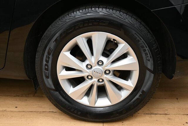 2018 Kia Sedona L