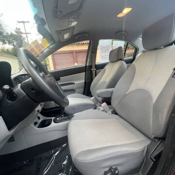 2011 Hyundai Accent GLS