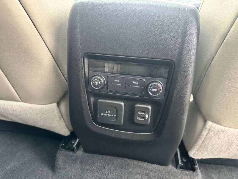 2021 Buick Enclave Essence