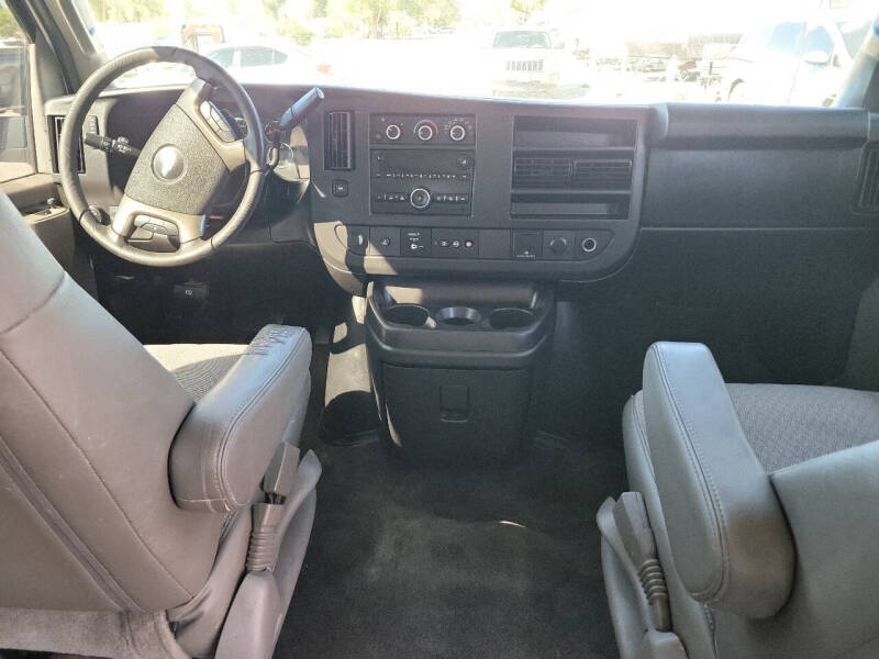 2018 Chevrolet Express 2500