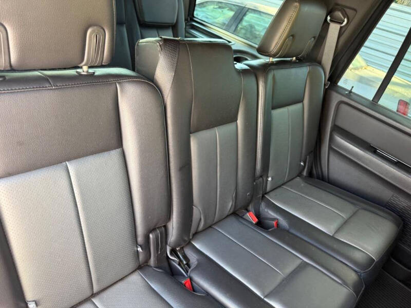 2011 Ford Expedition XLT