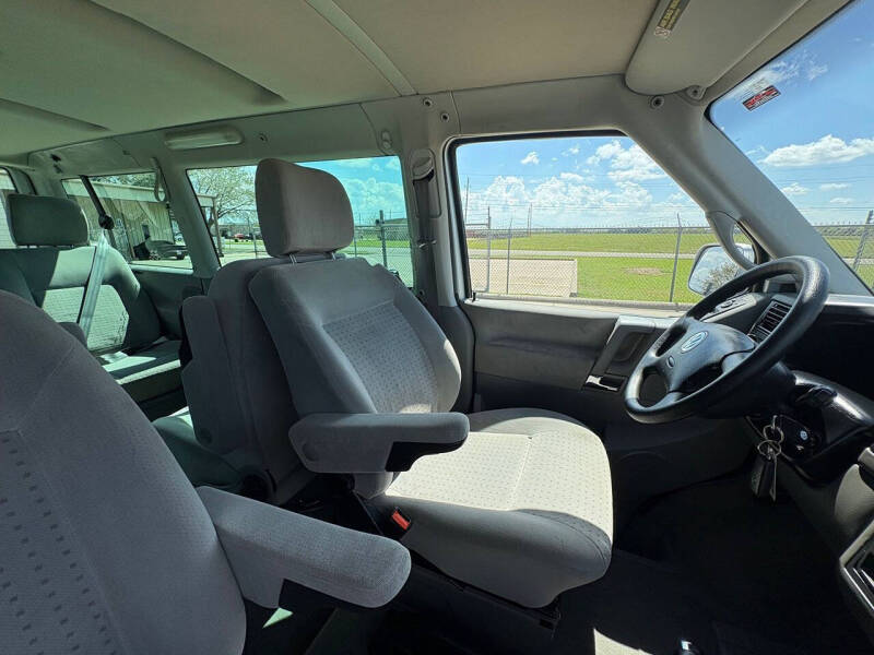 2002 Volkswagen EuroVan MV