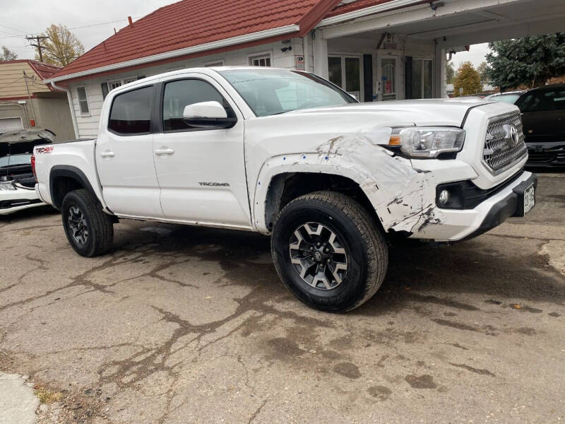 2016 Toyota Tacoma 4x4 TRD Off-Road 4dr Double Cab 5.0 ft SB 6A In