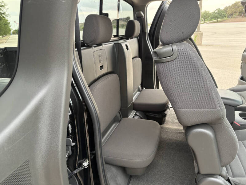 2006 Nissan Frontier XE