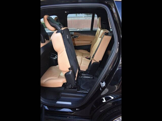 2017 Volvo XC90 T8 eAWD Inscription