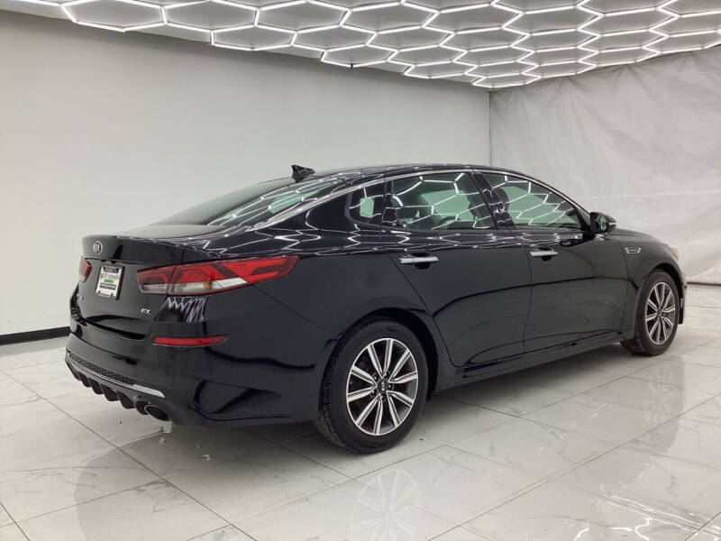 2019 Kia Optima EX