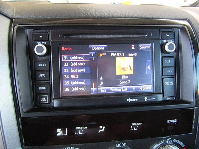 2014 Toyota Sequoia Platinum