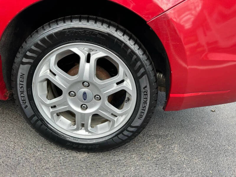 2010 Ford Focus SE