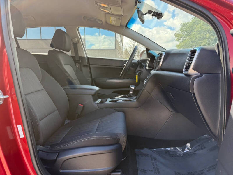 2022 Kia Sportage LX