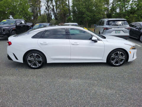 2023 Kia K5 EX