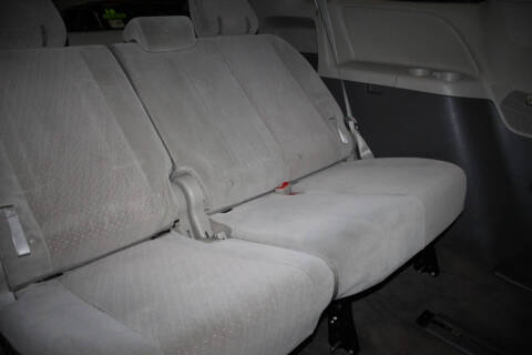 2018 Toyota Sienna LE 7-Passenger