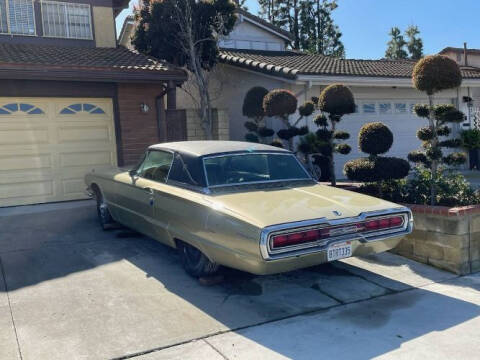 1966 Ford Thunderbird