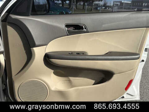 2011 Hyundai Elantra Touring GLS