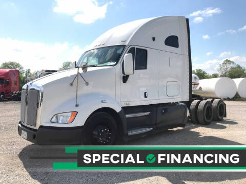 2013 Kenworth T700 for sale at N Motion Sales LLC in Odessa MO