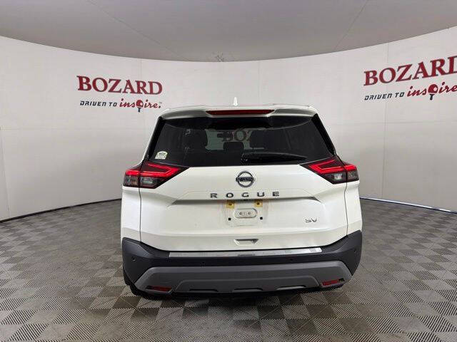 2021 Nissan Rogue SV