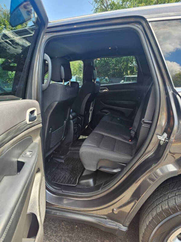 2021 Jeep Grand Cherokee Laredo E