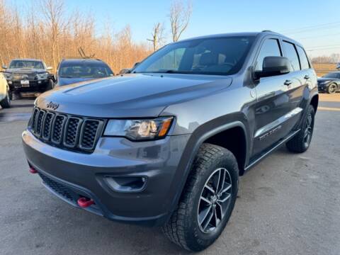 2017 Jeep Grand Cherokee for sale at The Car Buying Center Loretto in Loretto MN