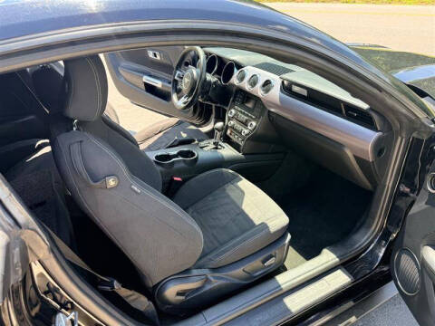2017 Ford Mustang EcoBoost