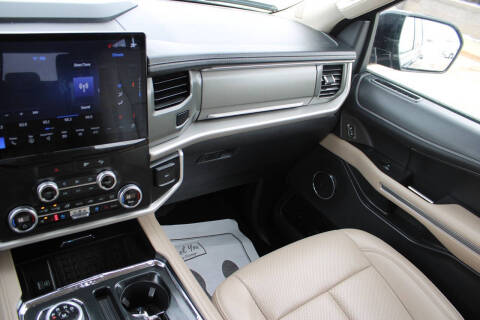 2023 Ford Expedition MAX XLT