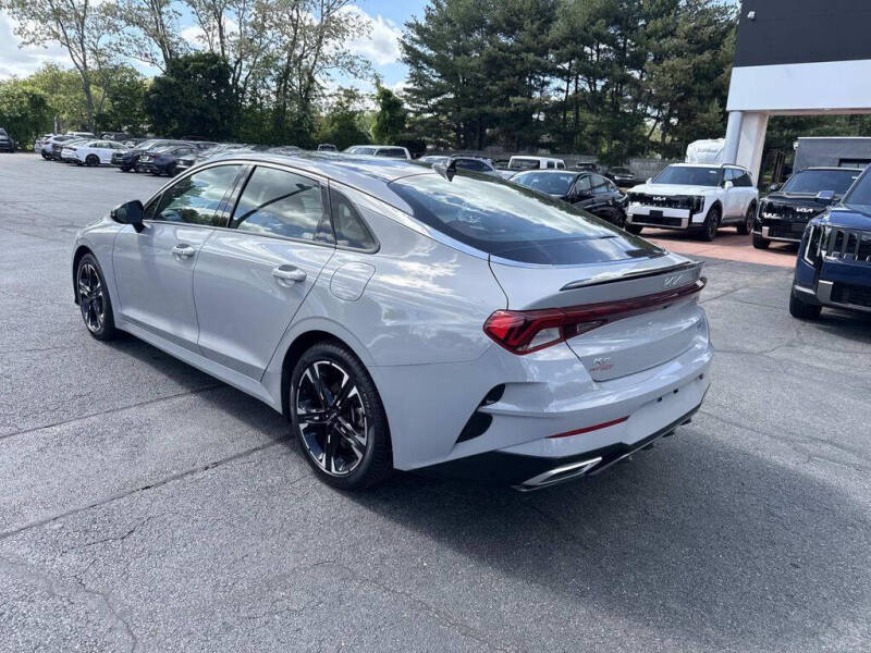 2022 Kia K5
